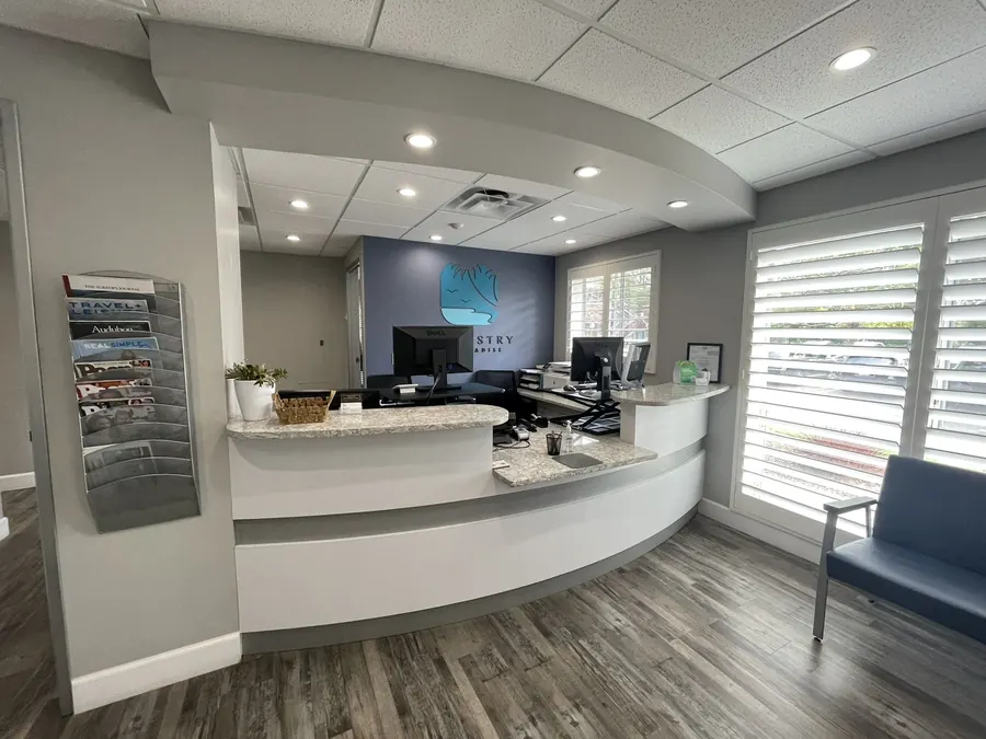The front desk at Dentistry in Paradise, Suite 109.